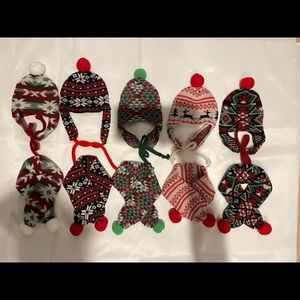Set of 5 scarfs and 5 hats for dogs - brand new